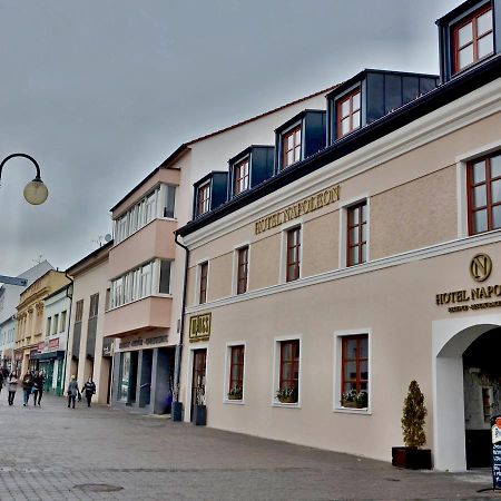 Hotel Napoleon Austerlitz Buitenkant foto