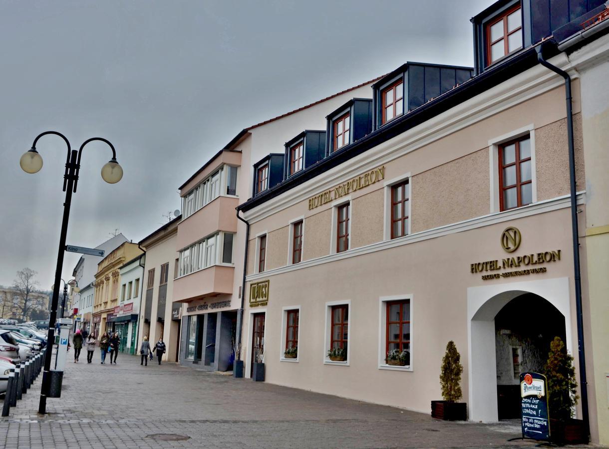 Hotel Napoleon Austerlitz Buitenkant foto