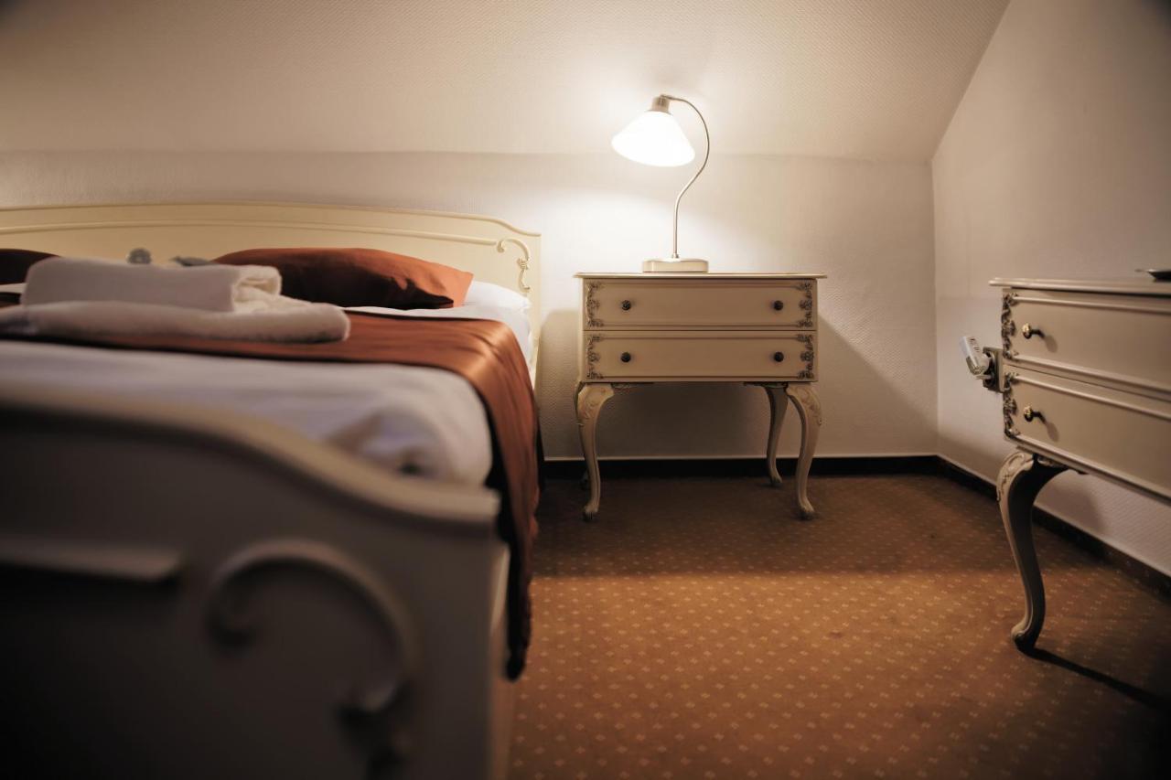 Hotel Napoleon Austerlitz Buitenkant foto