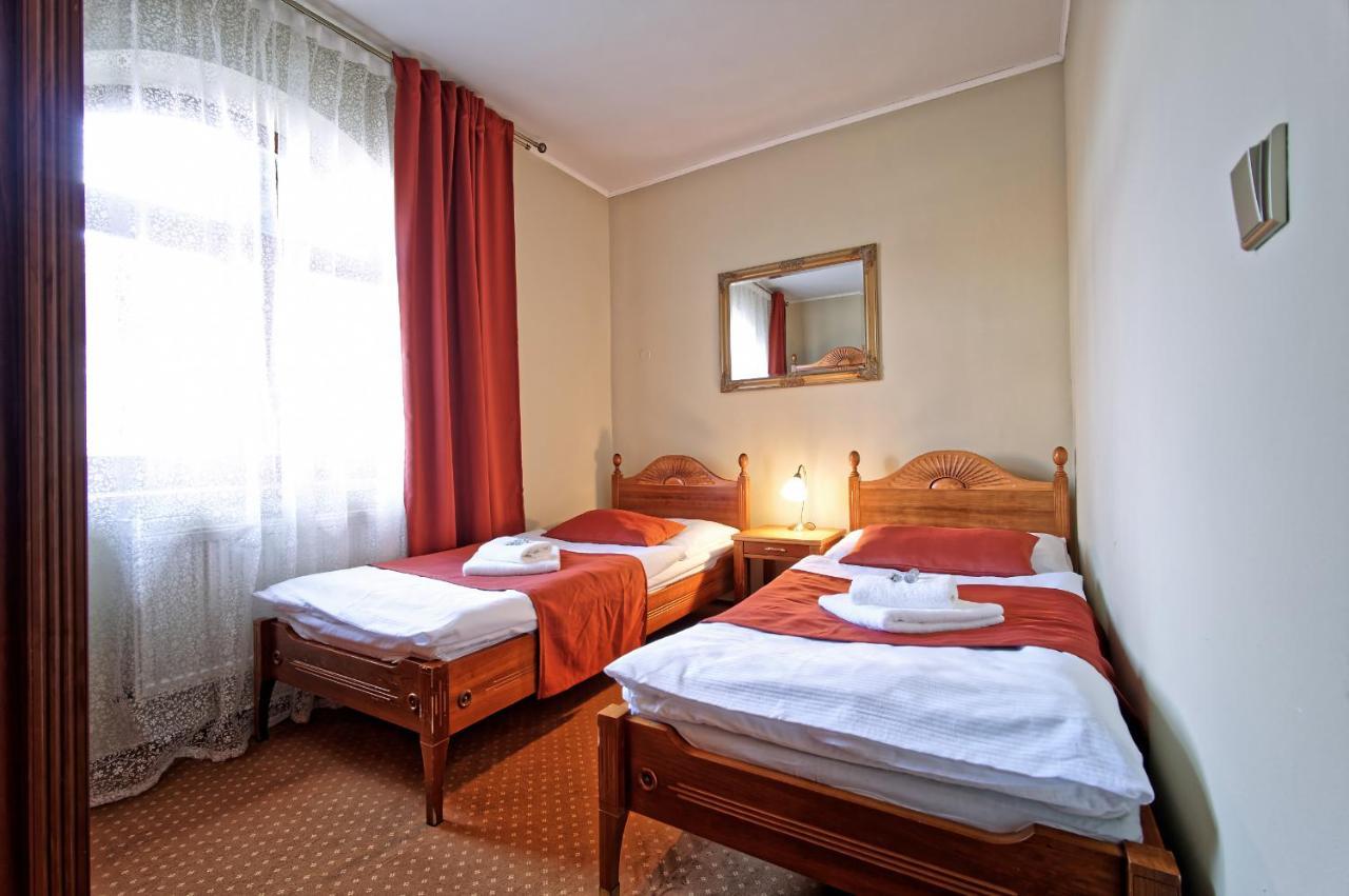 Hotel Napoleon Austerlitz Buitenkant foto