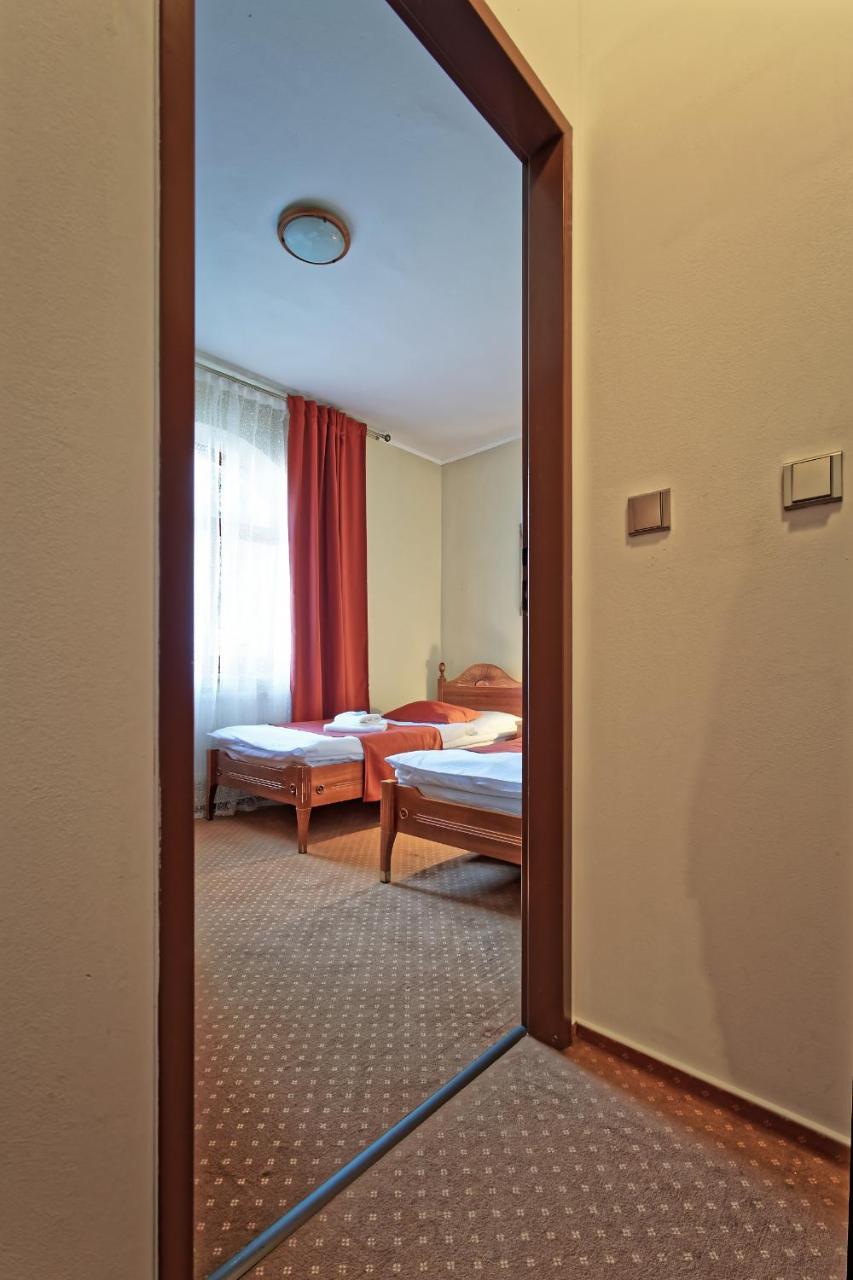 Hotel Napoleon Austerlitz Buitenkant foto